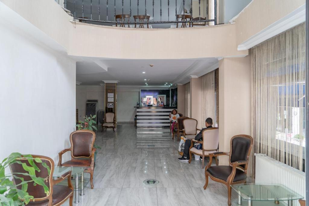 Lara Hotel Provincia di Istanbul